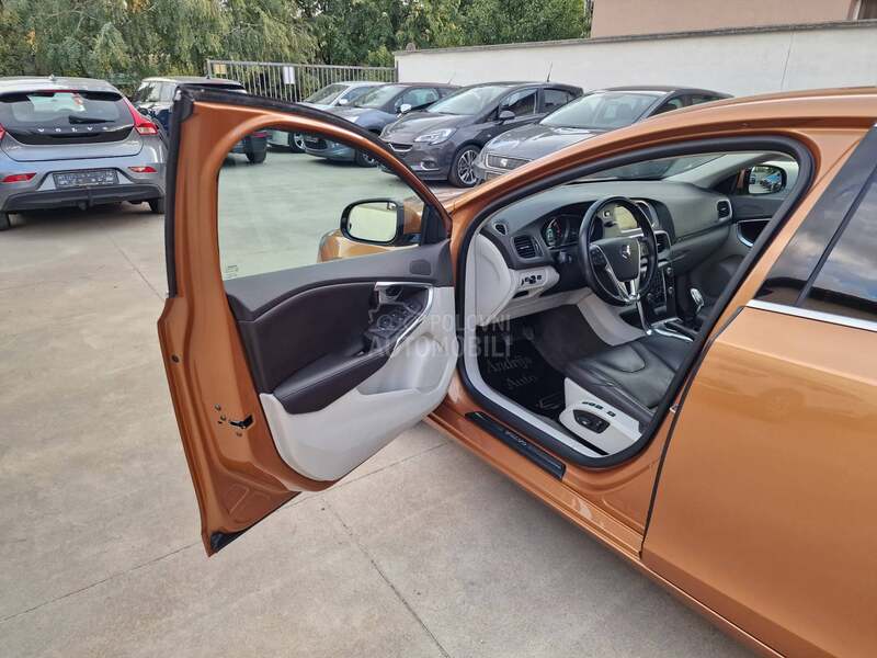 Volvo V40 D3 5 CILINDARA