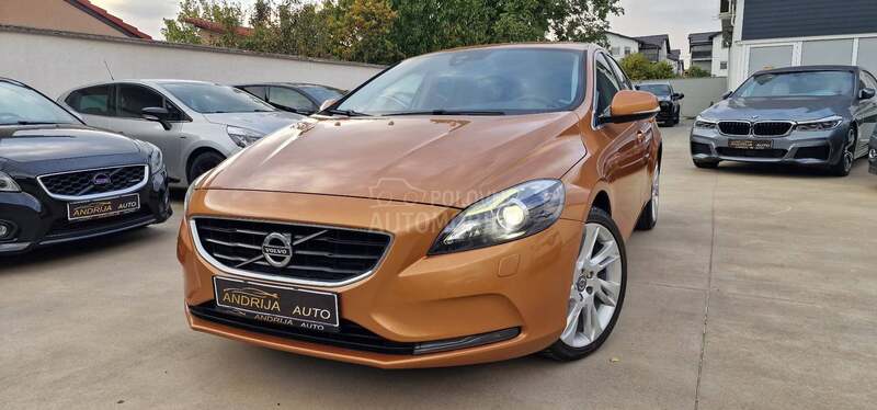 Volvo V40 D3 5 CILINDARA