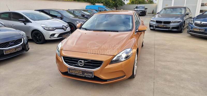 Volvo V40 D3 5 CILINDARA