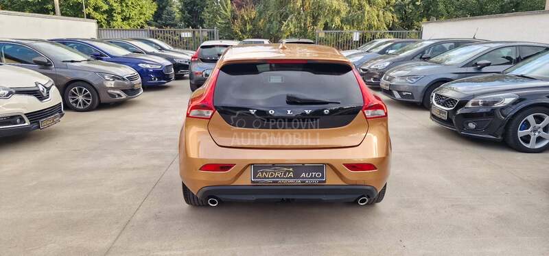 Volvo V40 D3 5 CILINDARA
