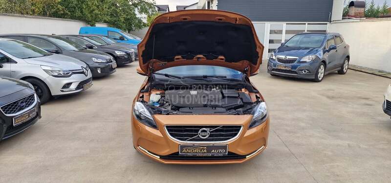 Volvo V40 D3 5 CILINDARA