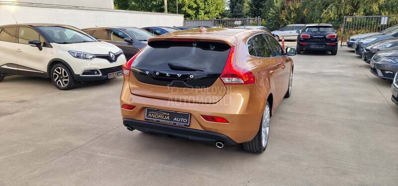 Volvo V40 D3 5 CILINDARA