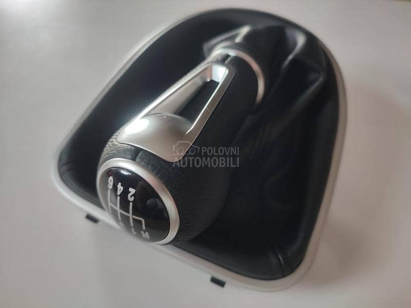 Ručica menjača sa 5 i 6 brzina