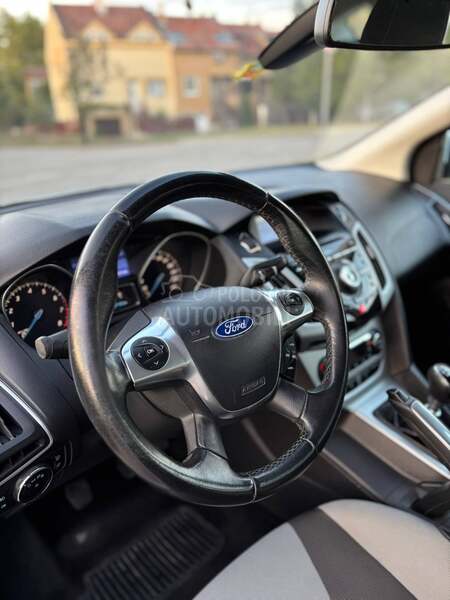 Ford Focus 