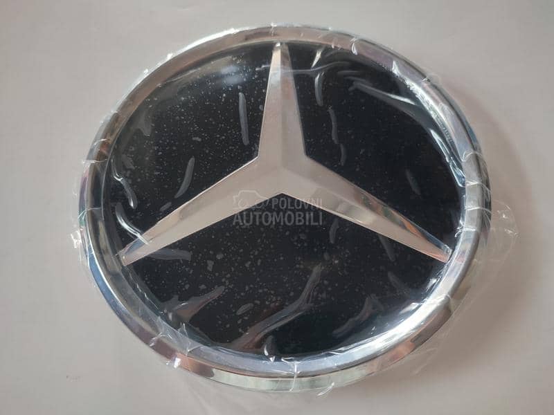 Znak u masci W213 stakleni