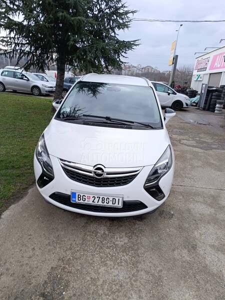 Opel Zafira 