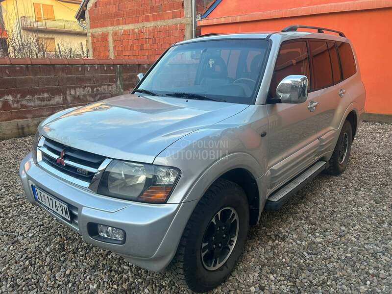 Mitsubishi Pajero 7 Sedista Reg NOV