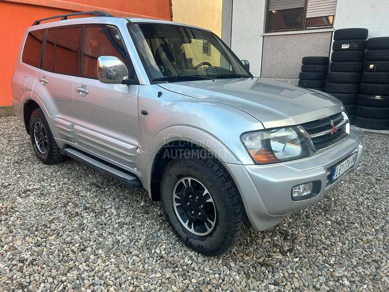 Mitsubishi Pajero 7 Sedista Reg NOV