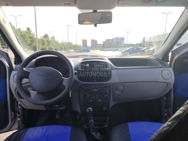 Fiat Punto 1.2 8v