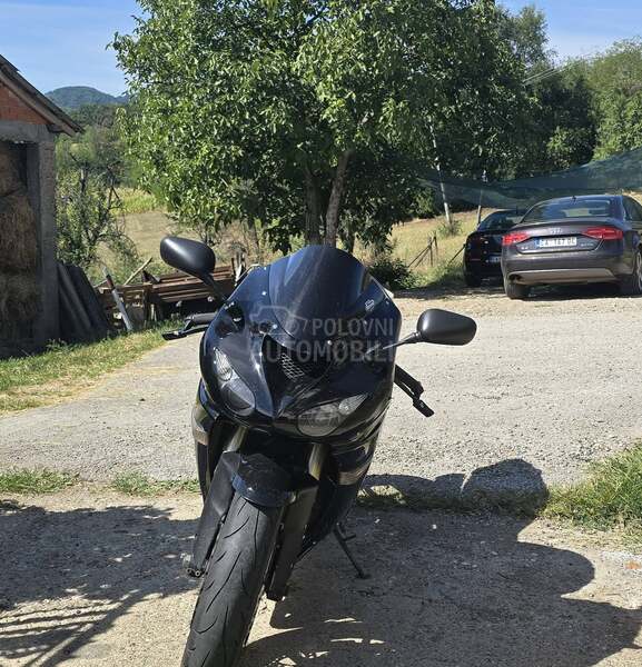Kawasaki zx10r