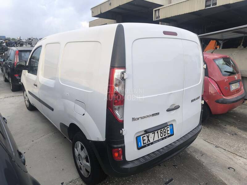 Renault Kangoo 2015. god. -  kompletan auto u delovima