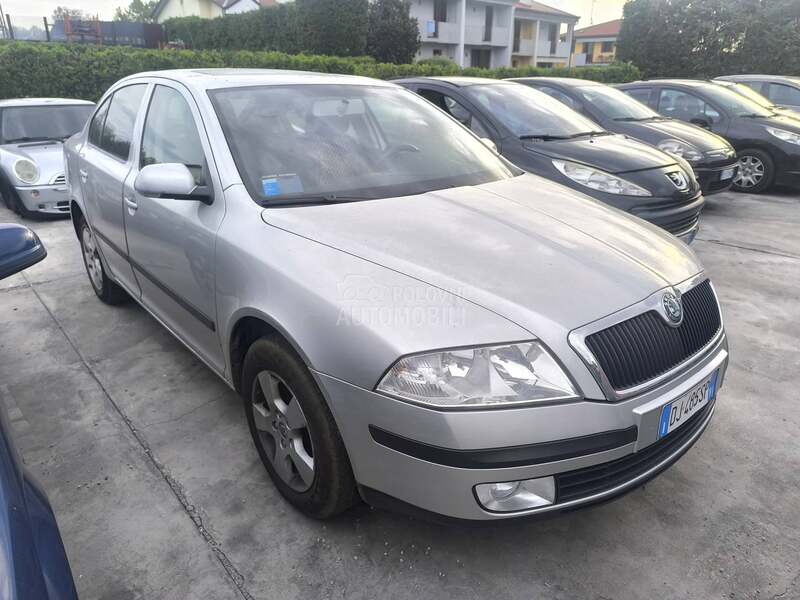 Škoda Octavia A5 2008. god. -  kompletan auto u delovima
