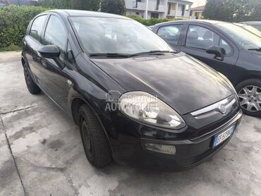 Fiat EVO 2010. god. -  kompletan auto u delovima