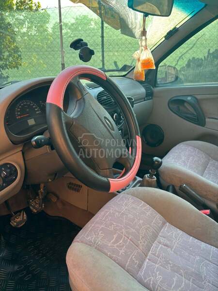 Lada Kalina 1.6