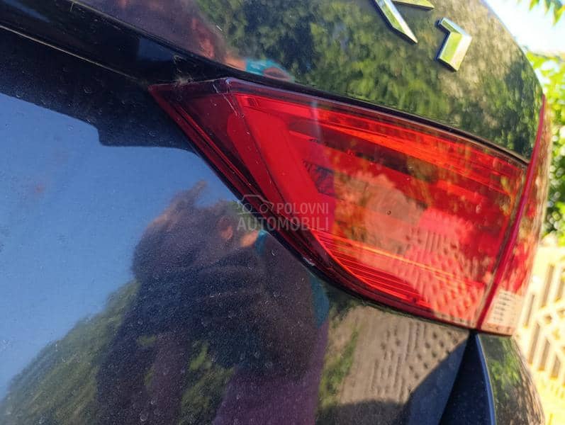 BMW X1 mpaket -  kompletan auto u delovima