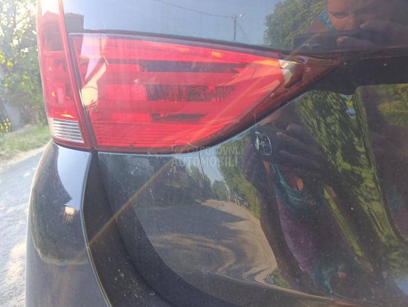 BMW X1 mpaket -  kompletan auto u delovima