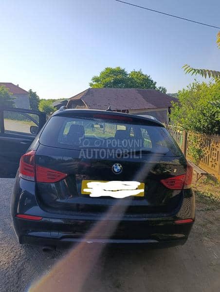 BMW X1 mpaket -  kompletan auto u delovima