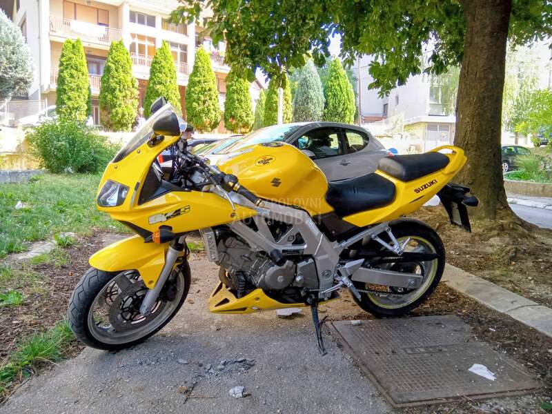 Suzuki sv650s