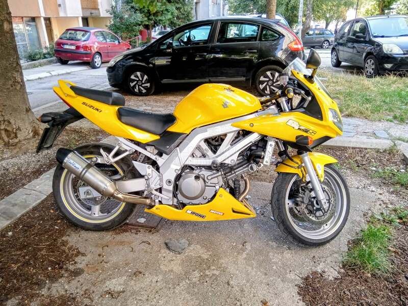 Suzuki sv650s
