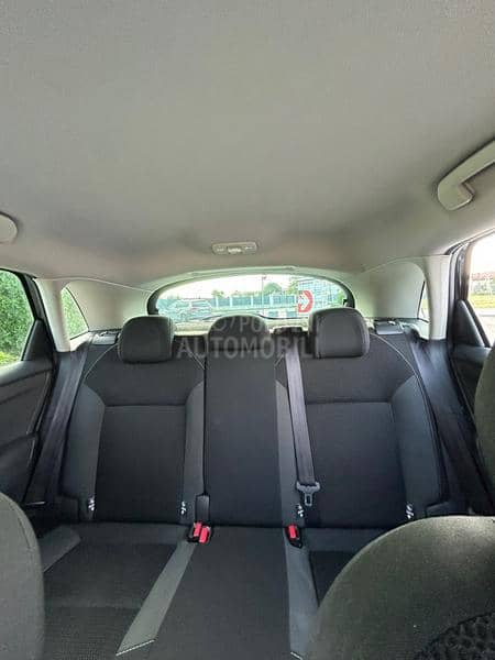 Citroen C4 BLUEHDI FEEL EDITION