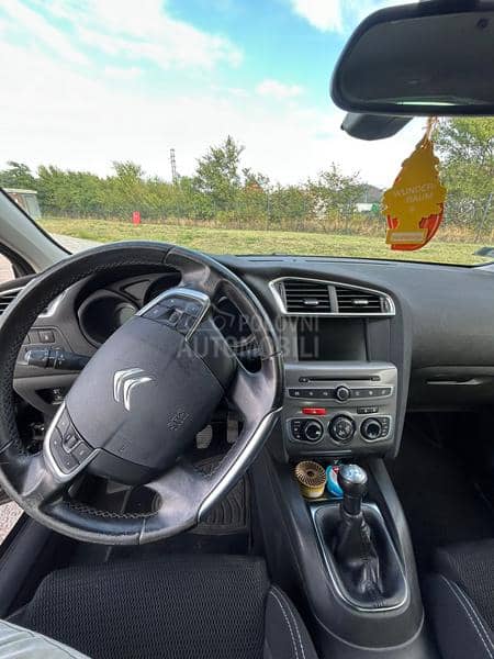 Citroen C4 BLUEHDI FEEL EDITION