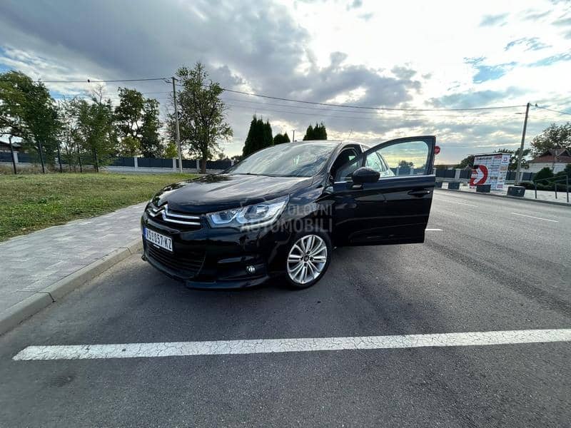 Citroen C4 BLUEHDI FEEL EDITION