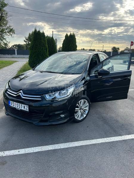 Citroen C4 BLUEHDI FEEL EDITION