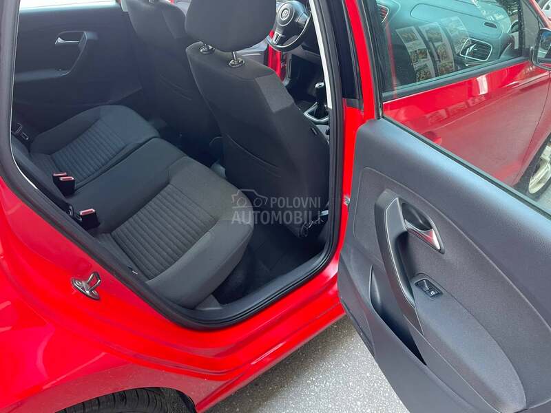 Volkswagen Polo L E D S V E T L A