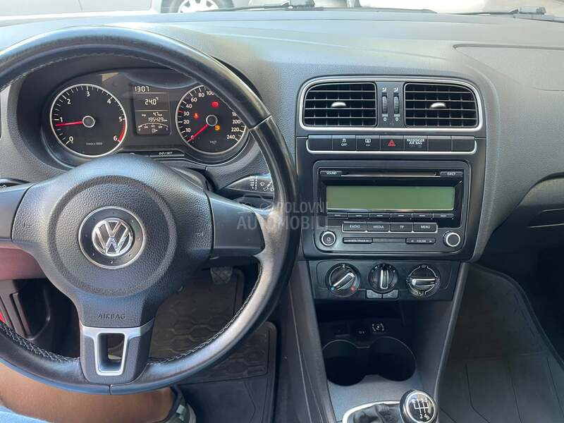 Volkswagen Polo L E D S V E T L A