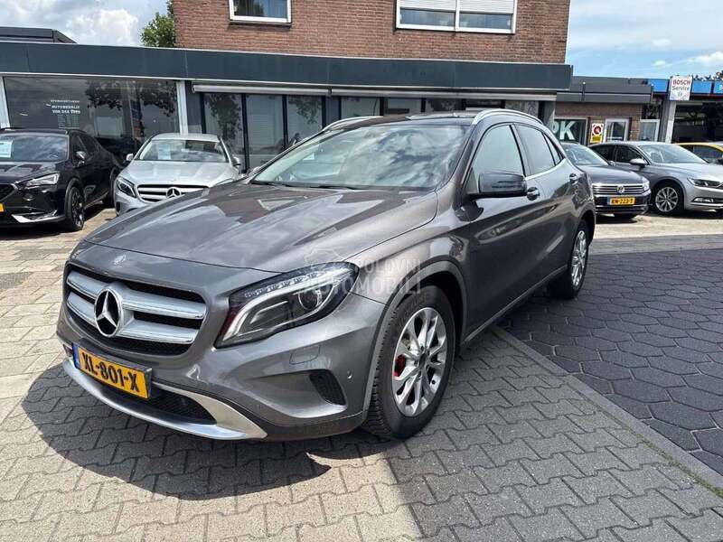 Mercedes Benz GLA 180 1.5 DCI