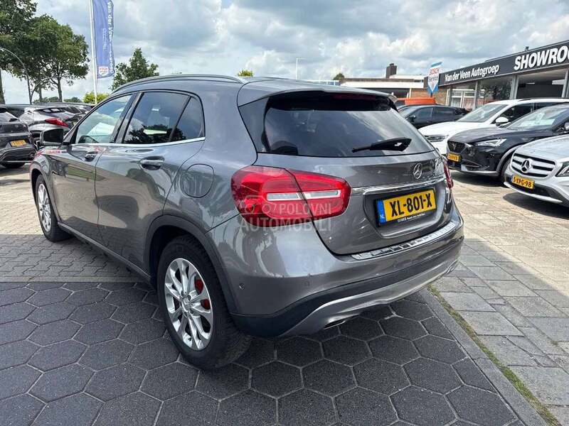 Mercedes Benz GLA 180 1.5 DCI
