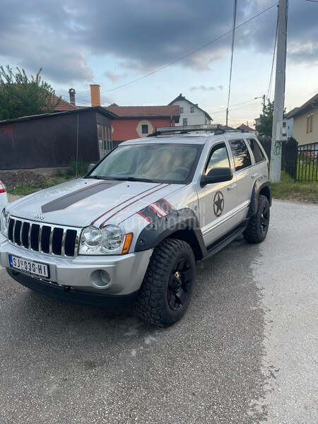 Jeep Grand Cherokee 5.7