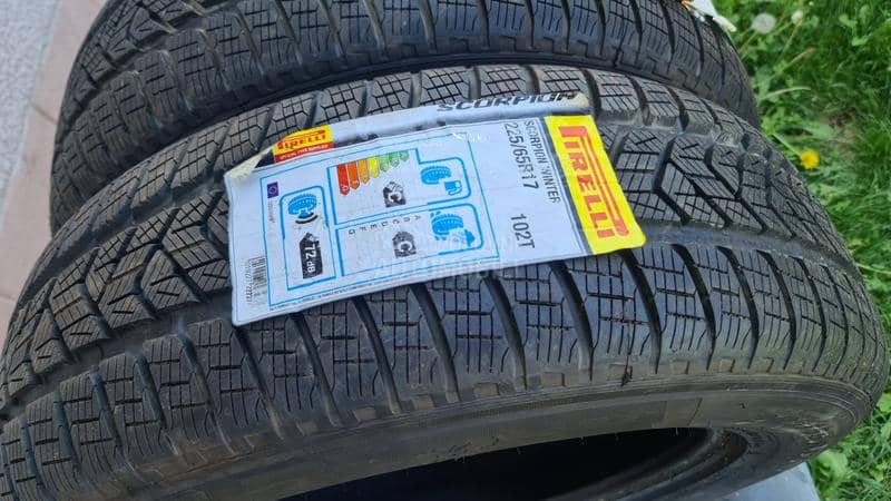 Pirelli 225/65 R17 Zimska