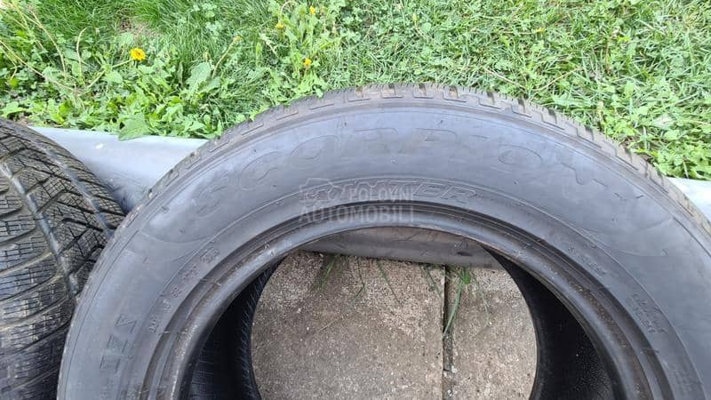 Pirelli 225/65 R17 Zimska