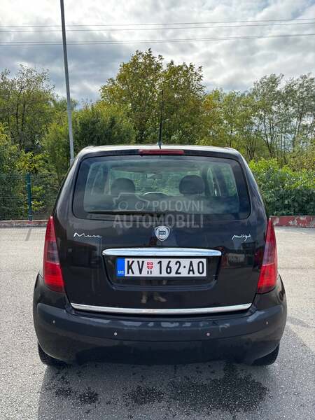 Lancia Musa 