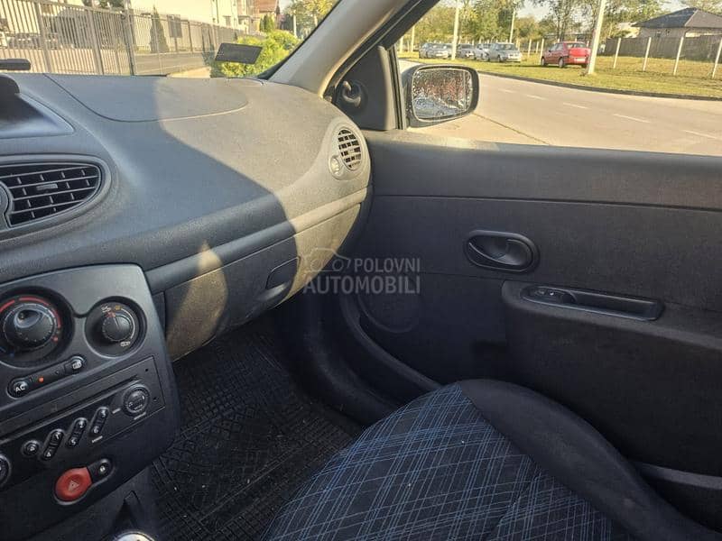 Renault Clio 1.5DCI