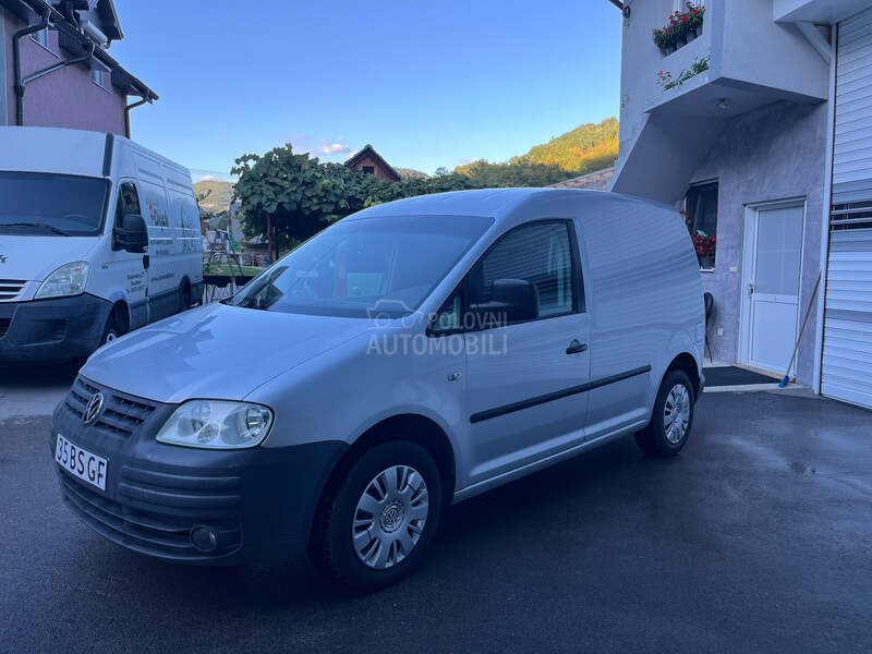 Volkswagen Caddy S A L O N