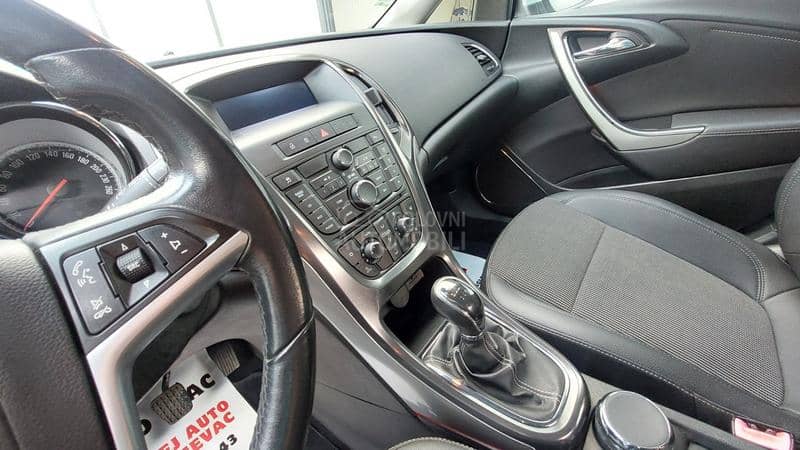 Opel Astra J 1.7 CDTI T.O.P.