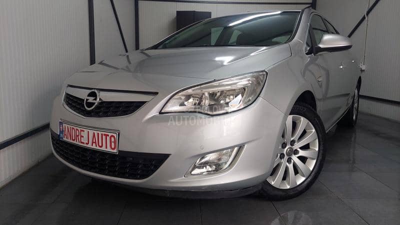 Opel Astra J 1.7 CDTI T.O.P.