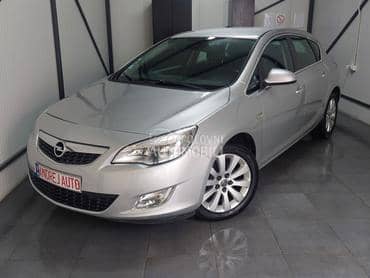 Opel Astra J 1.7 CDTI T.O.P.