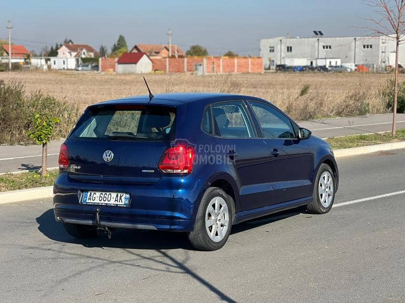 Volkswagen Polo HIGHLINE NA-VI