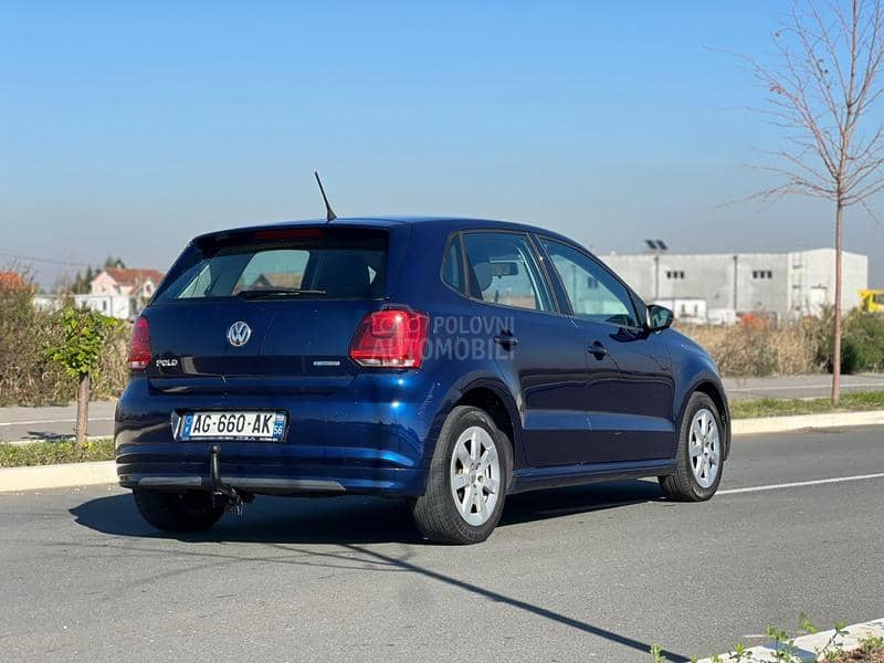 Volkswagen Polo HIGHLINE NA-VI
