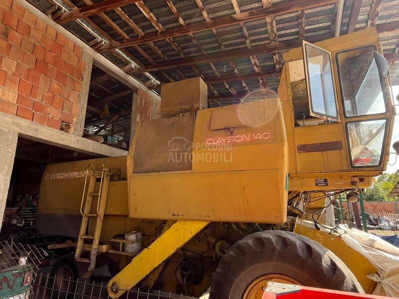 New Holland Clayson 140