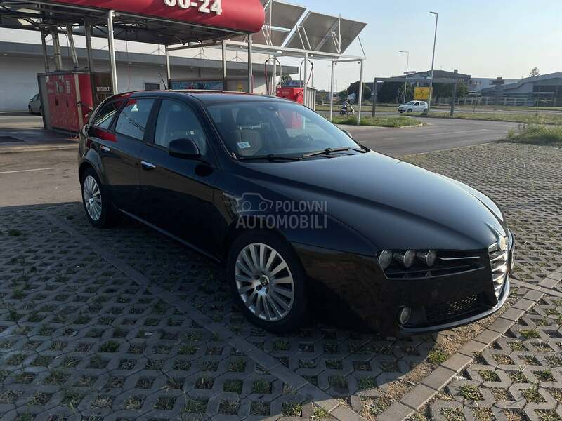 Alfa Romeo 159 