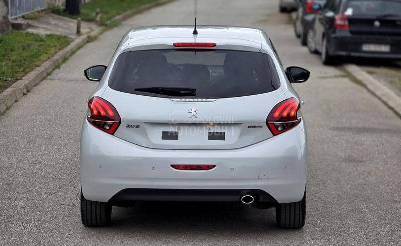 Peugeot 208 1.2i, GT Line, CH