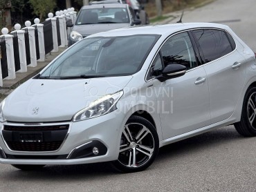 Peugeot 208 1.2i, GT Line, CH