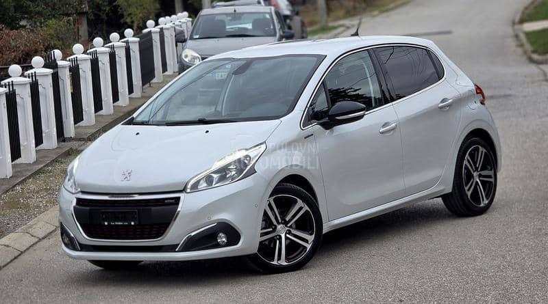 Peugeot 208 1.2i, GT Line, CH