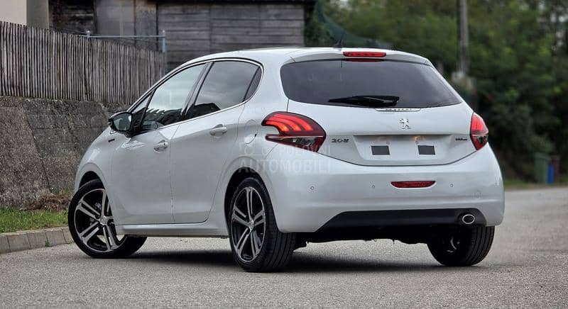Peugeot 208 1.2i, GT Line, CH