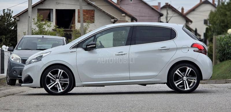 Peugeot 208 1.2i, GT Line, CH