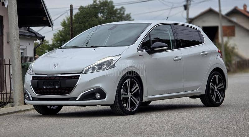 Peugeot 208 1.2i, GT Line, CH